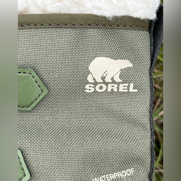 EUC Sorel Children’s Yoot PAC Nylon Waterproof Boots Size 11 in Hunter Green - Picture 6 of 16